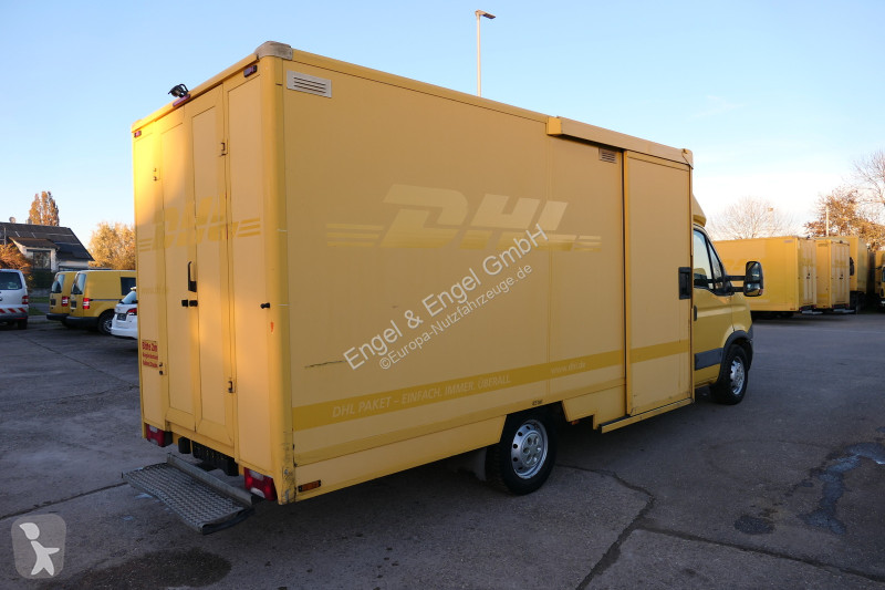 Iveco Daily 35 S11 C30C AUTOMATIK KAMERA Regale...