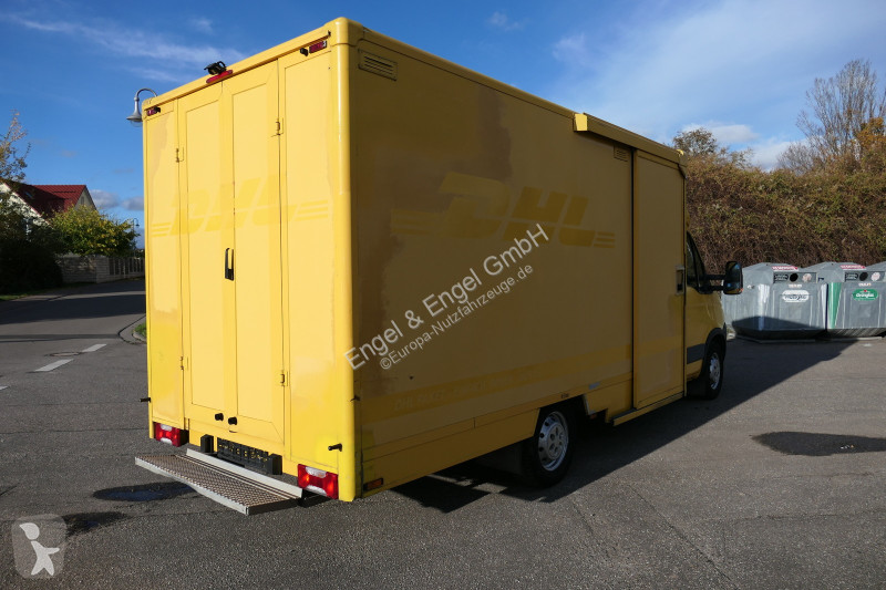 Véhicule utilitaire Iveco Daily 35 S11 C30C...