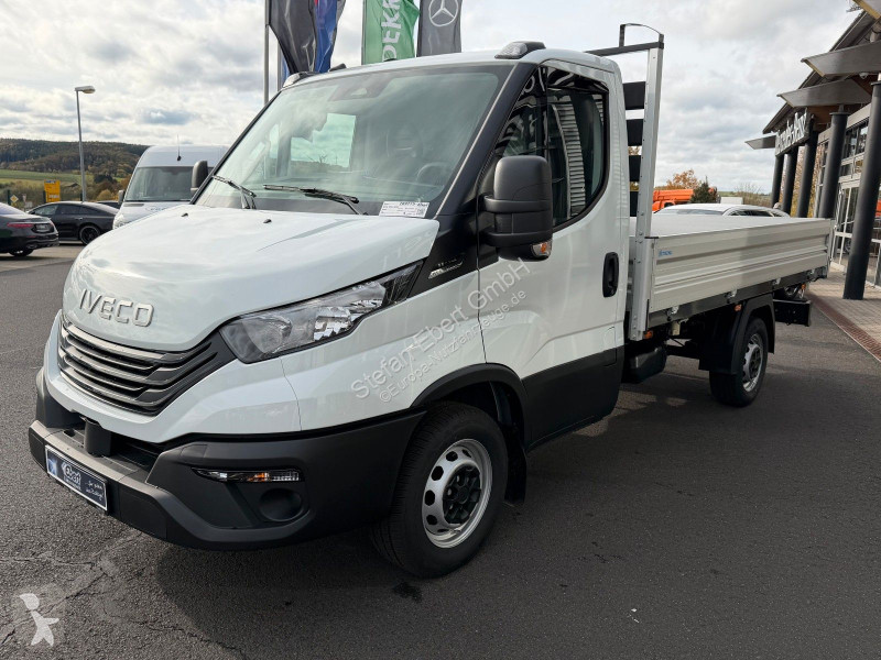 Nyttofordon Iveco 35S14...