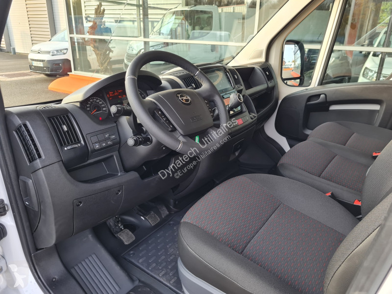 Véhicule utilitaire Opel MOVANO FG L3H2 3.3...