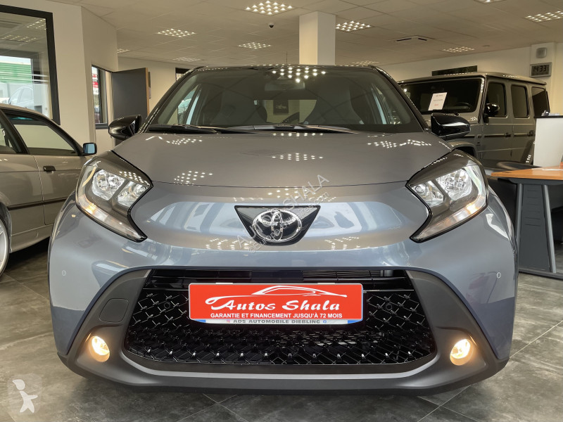 عربة نفعية Toyota AYGO X / A PARTIR DE...