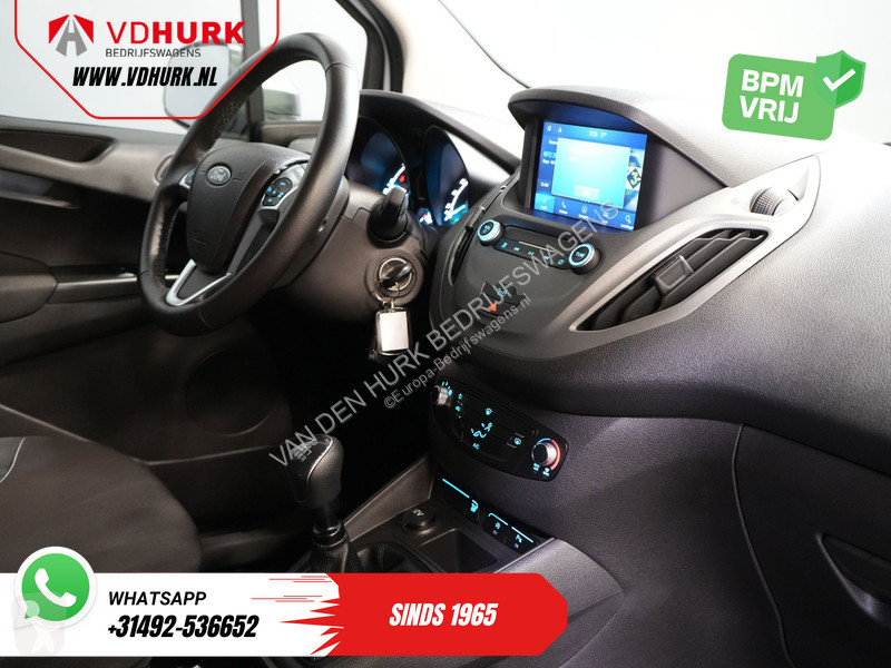 Véhicule utilitaire Ford 1.5 TDCI NL Auto/...