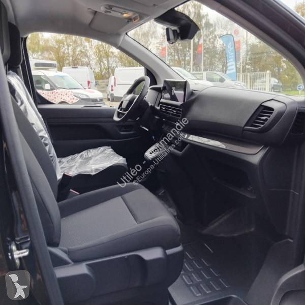 عربة نفعية Peugeot
