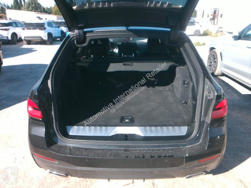 عربة نفعية BMW SERIES 5 2.0 530E XDRIVE TOURING...