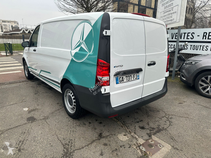 Véhicule utilitaire Mercedes VITO FG EVITO...