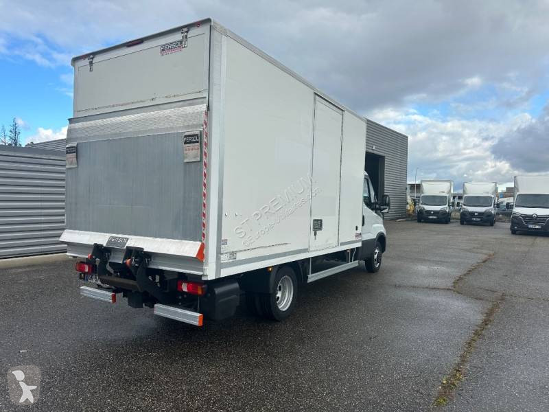 Iveco  Transporter