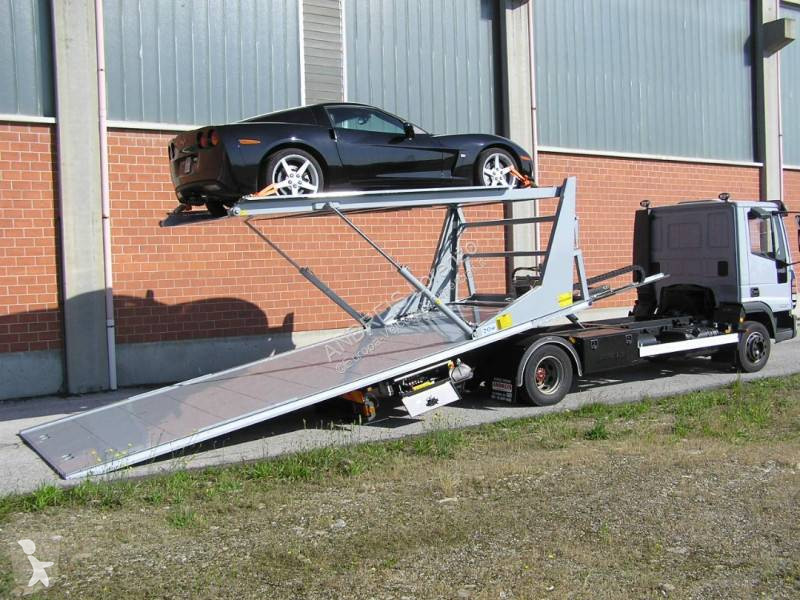 عربة نفعية Iveco
