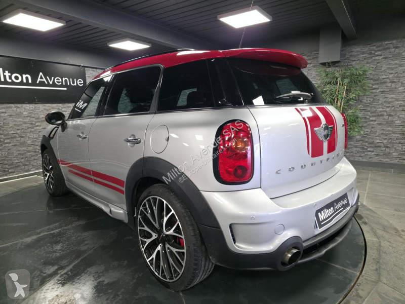 Лекотоварен автомобил Mini