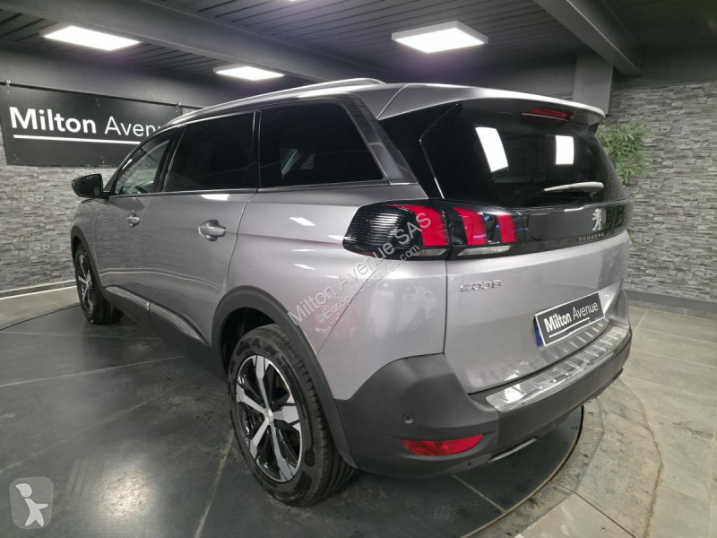عربة نفعية Peugeot 5008 1.5 BlueHDi - 130 - BV...