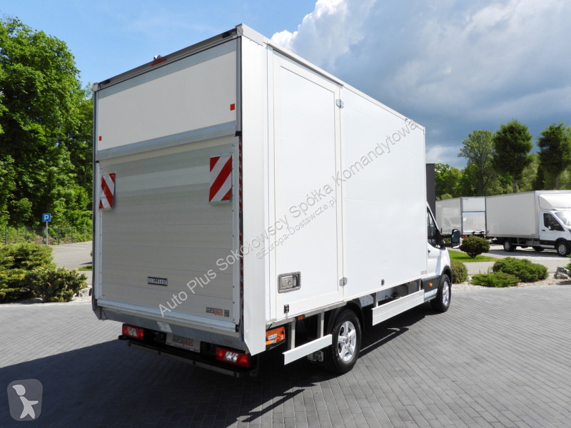 Samochód dostawczy Ford  TRANSIT