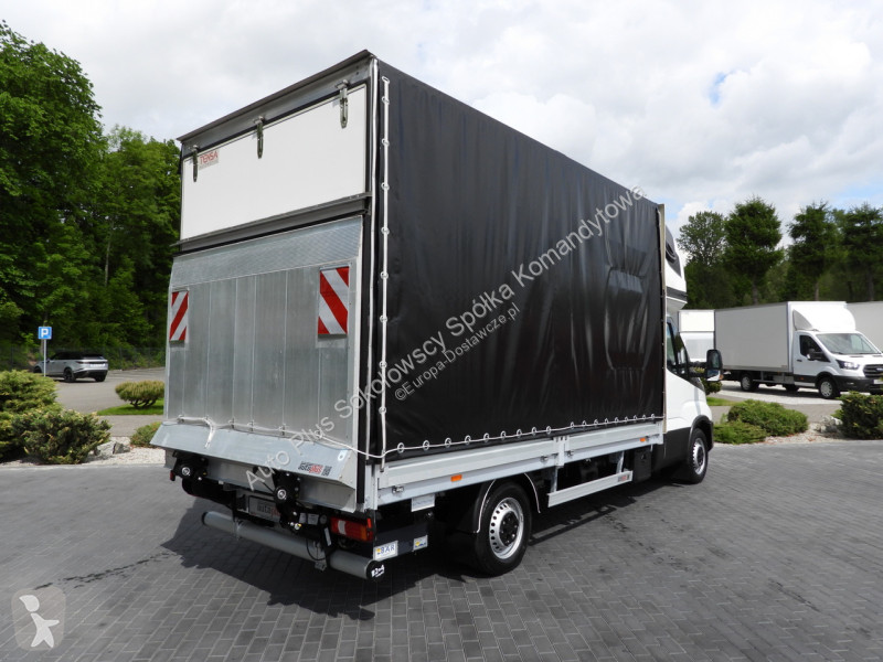 Furgoneta Iveco 35S18 DAILY