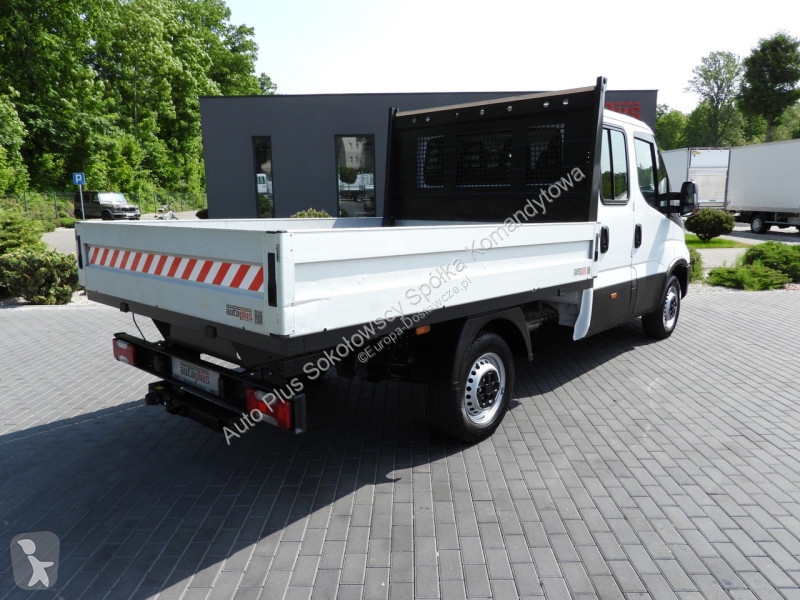 Samochód dostawczy Iveco 35S12 DAILY