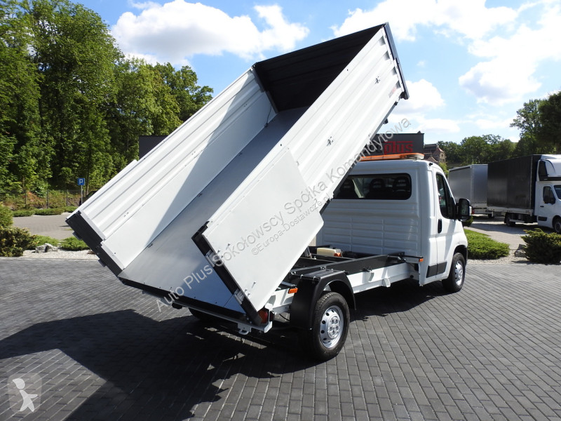 Samochód dostawczy Peugeot  BOXER