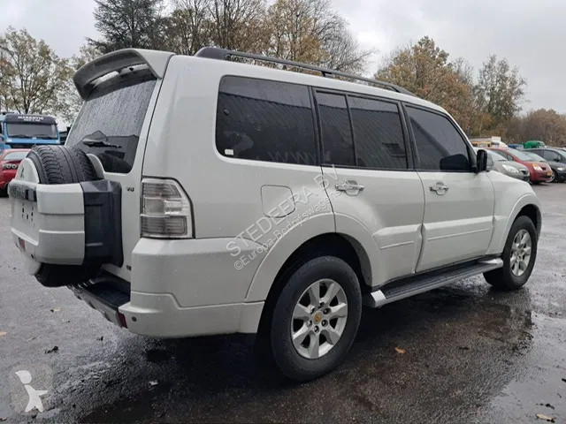 Furgoneta Mitsubishi GLS 3.5 - V6 , 4x4 , 7...