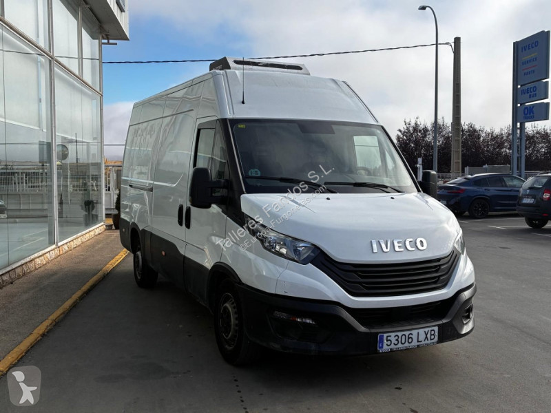 Furgoneta Iveco  35S16 V Frigo 12m3
