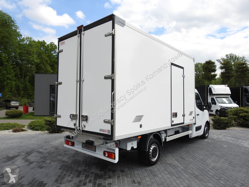 Samochód dostawczy Renault  MASTER