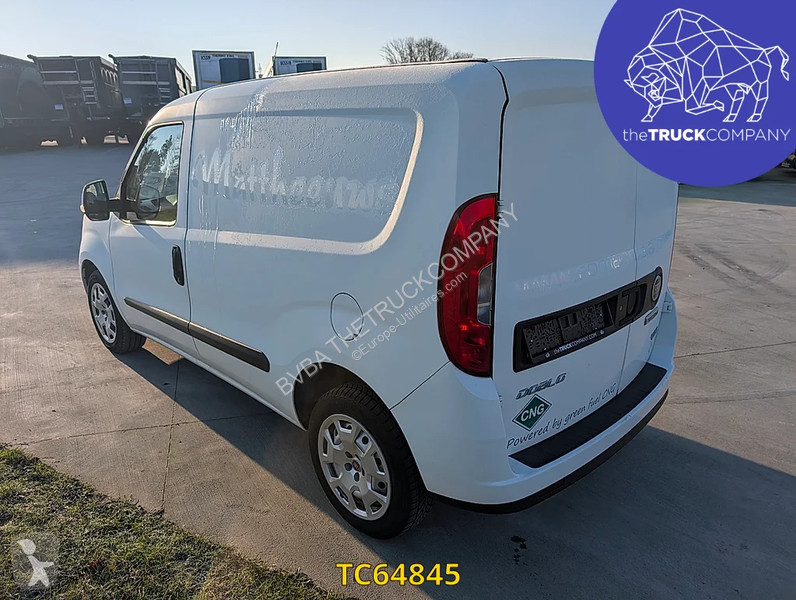Samochód dostawczy Fiat 1.4i PETROL / CNG Doblò