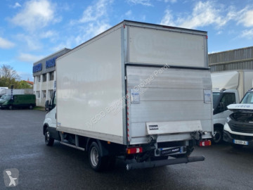 Fourgon Iveco