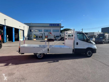 عربة نفعية منصة Iveco