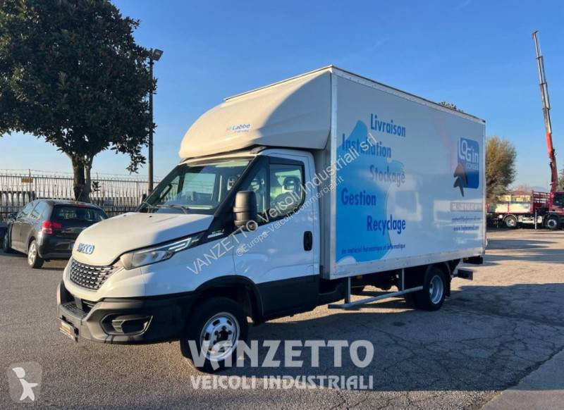 Furgoneta Iveco