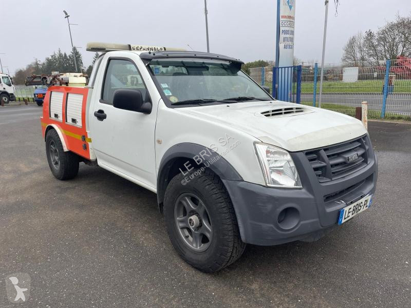 Véhicule utilitaire Isuzu PATROUILLEUR D-MAX...