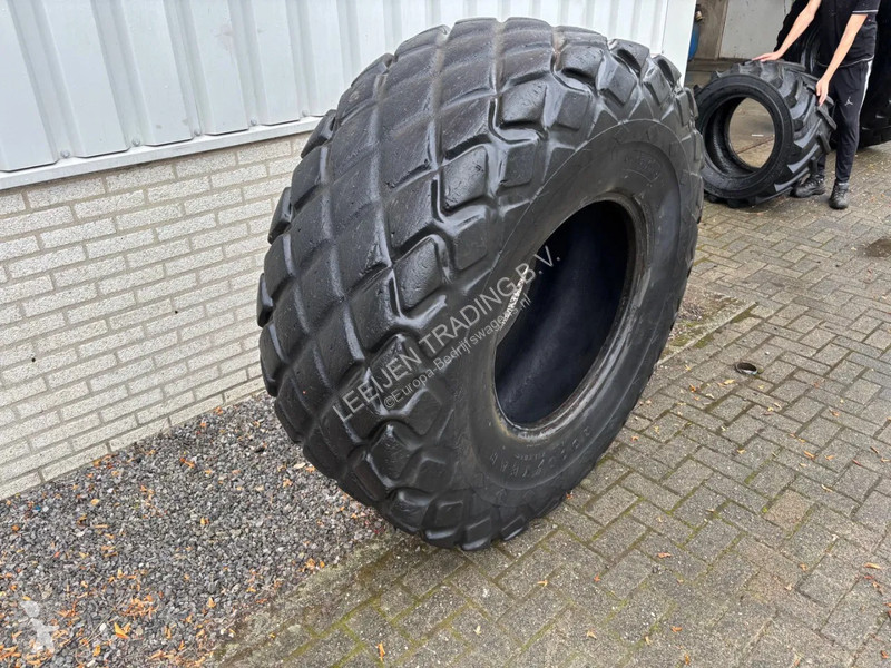 Samochód dostawczy Goodyear 23.1-26 used...