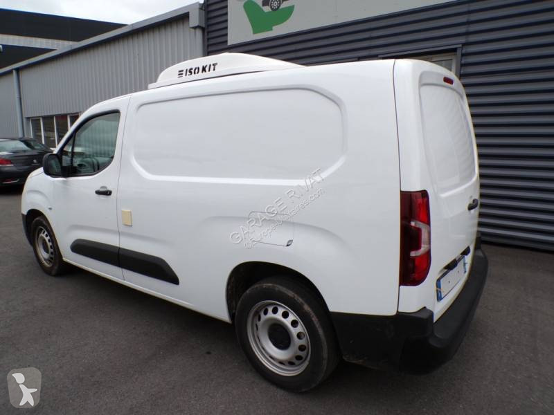 Véhicule utilitaire Toyota