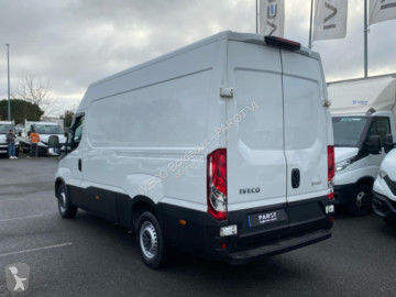Fourgon Iveco