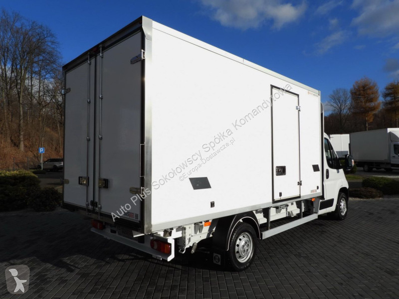 Samochód dostawczy Peugeot  BOXER