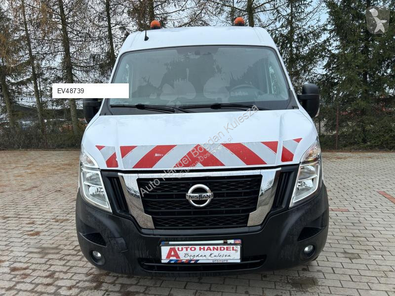 Furgoneta Nissan