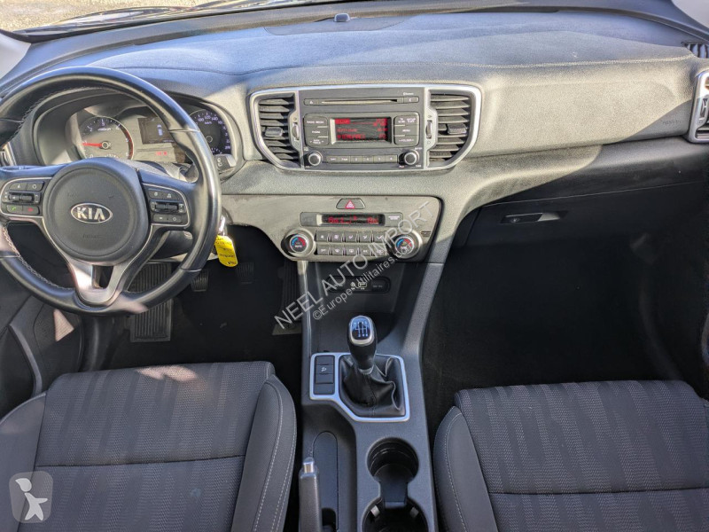 Samochód dostawczy KIA SPORTAGE IV MOTION 1.7...