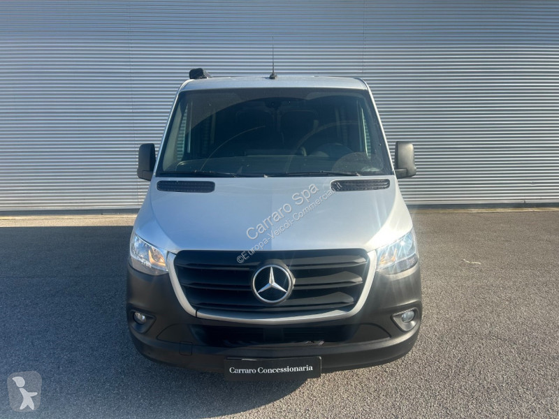 عربة نفعية Mercedes II 316 E6 2013