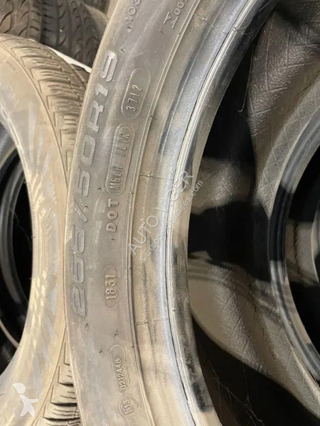 Samochód dostawczy Goodyear Set Goodyear banden...