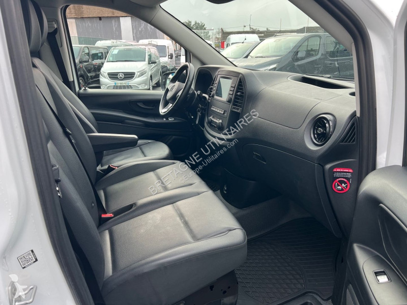 Véhicule utilitaire Mercedes VITO FG 114 CDI...