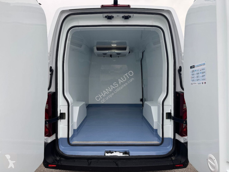 Véhicule utilitaire Renault L2H2 150 CV GROUPE...