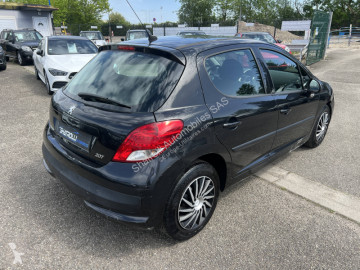Berlina Peugeot nuevo