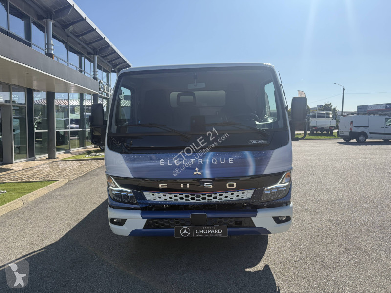عربة نفعية Fuso 4C15NT1E34T1F 4x2 2023