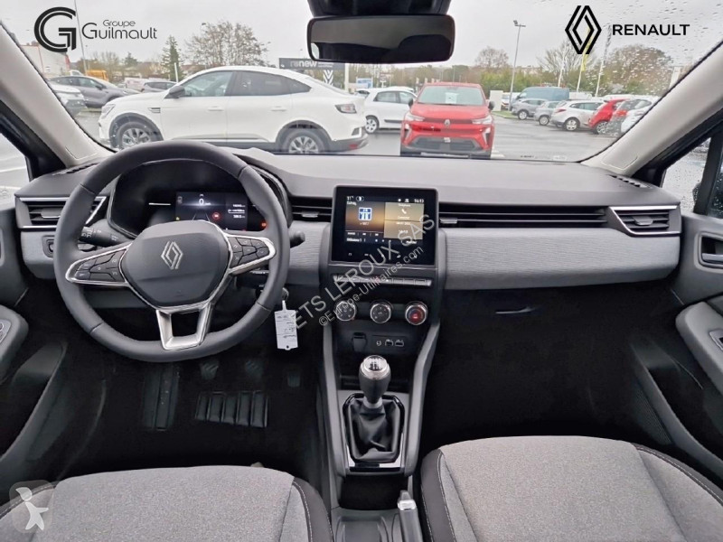 Véhicule utilitaire Renault CLIO V