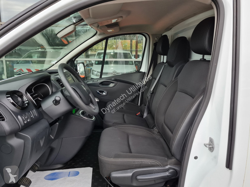 Furgoneta Renault TRAFIC III FG L1H1 1000 2.0...