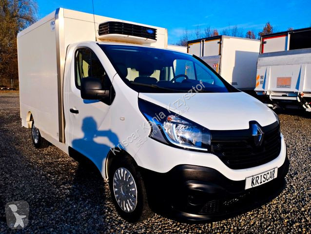 Samochód dostawczy Renault Refrigerator 130K 2...