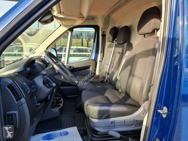 Citroën JUMPER FG 33 L1H1 2.2 BLUEHDI 140 S&S...