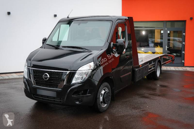 Furgoneta Nissan