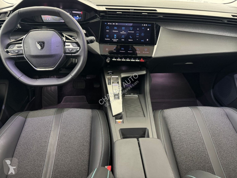 عربة نفعية Peugeot 1.5 BlueHDi 130 Allure EAT8