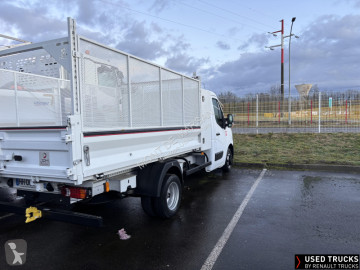 Utilitaire benne Renault