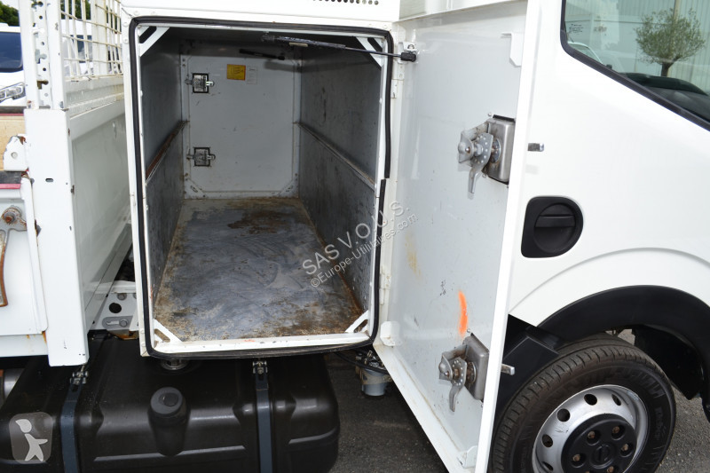 Véhicule utilitaire Nissan NISSAN NT400 CABSTAR...