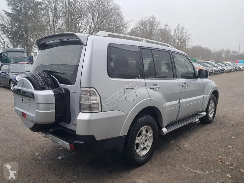 Furgoneta Mitsubishi GLS 3.5 - V6 , 4x4 , 7...