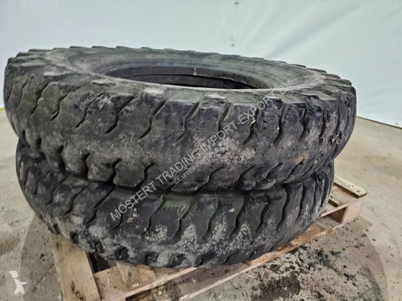 Samochód dostawczy Goodyear 11.00-24 Goodyear...