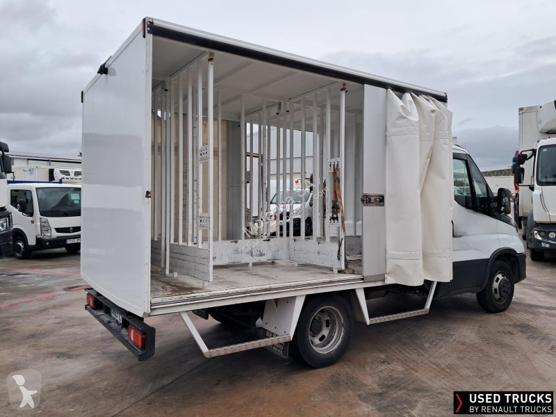 Furgoneta Iveco