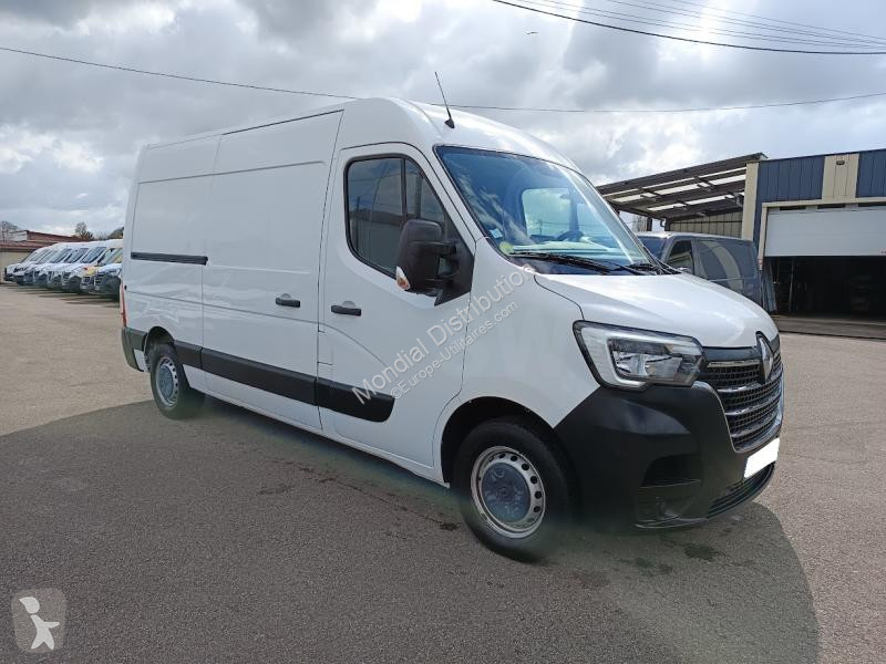 Furgoneta Renault L2H2 DCI 135 GRAND CONFORT