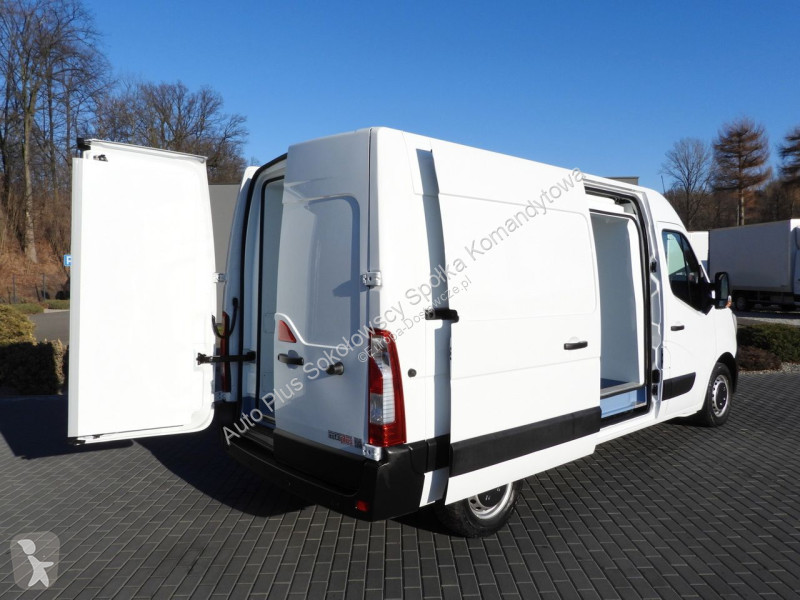 Samochód dostawczy Renault  MASTER